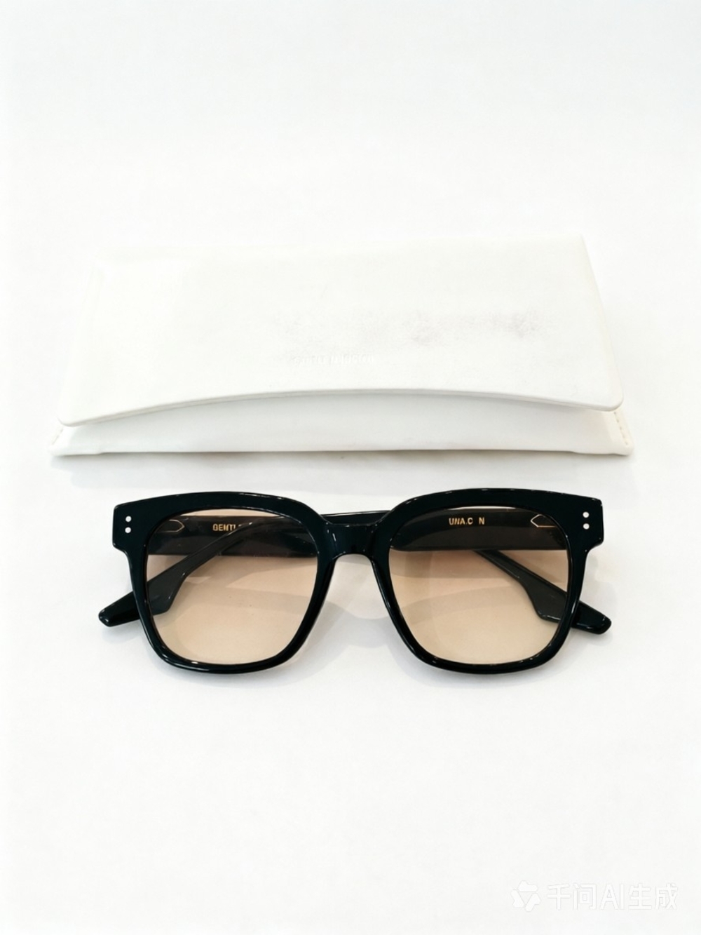 Gentle Monster Una.C N  sunglasses